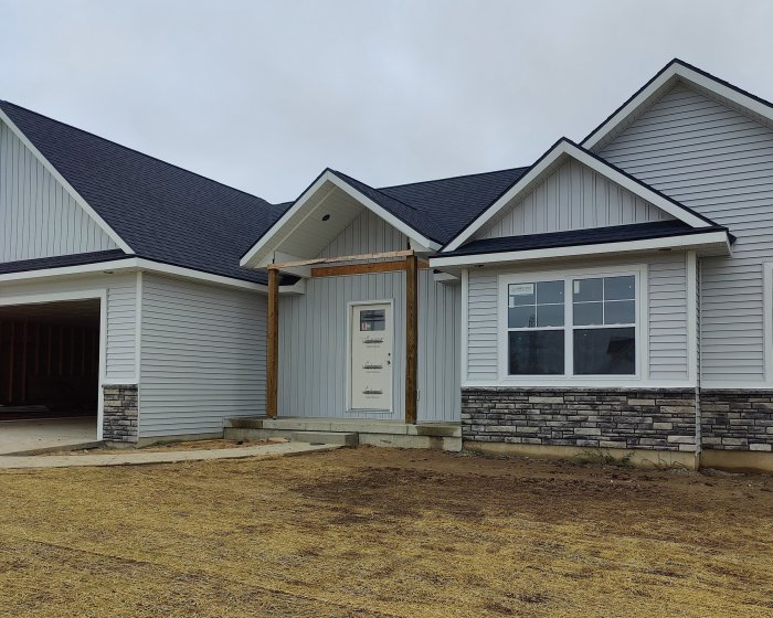 Certainteed sterling gray siding