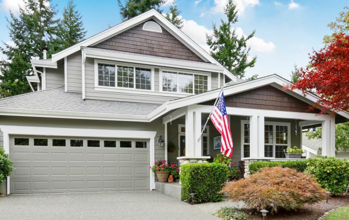 Board batten exterior siding house vinyl windows black farmhouse blue homes trim ideas modern hanson gray reverse white unique pella